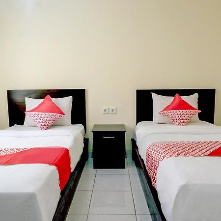 Oyo 2521 Uluwatu Cahya Guest House Extérieur photo