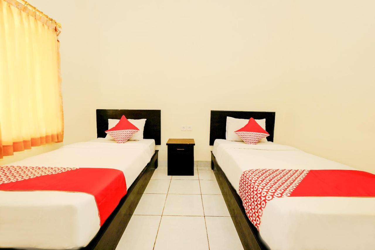Oyo 2521 Uluwatu Cahya Guest House Extérieur photo