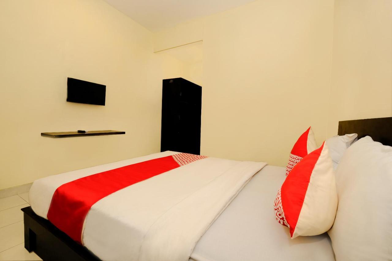 Oyo 2521 Uluwatu Cahya Guest House Extérieur photo